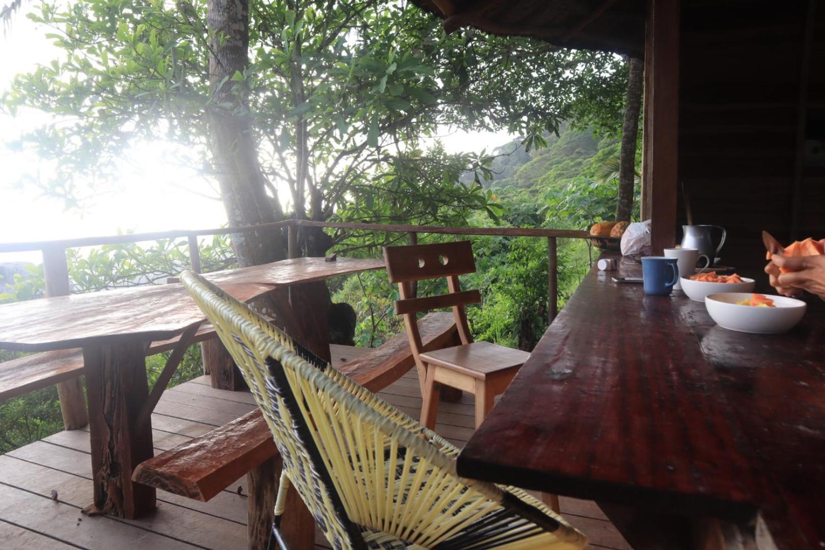Taorayina Nature Lodge- Immersed In The Forest Эль-Саино Экстерьер фото
