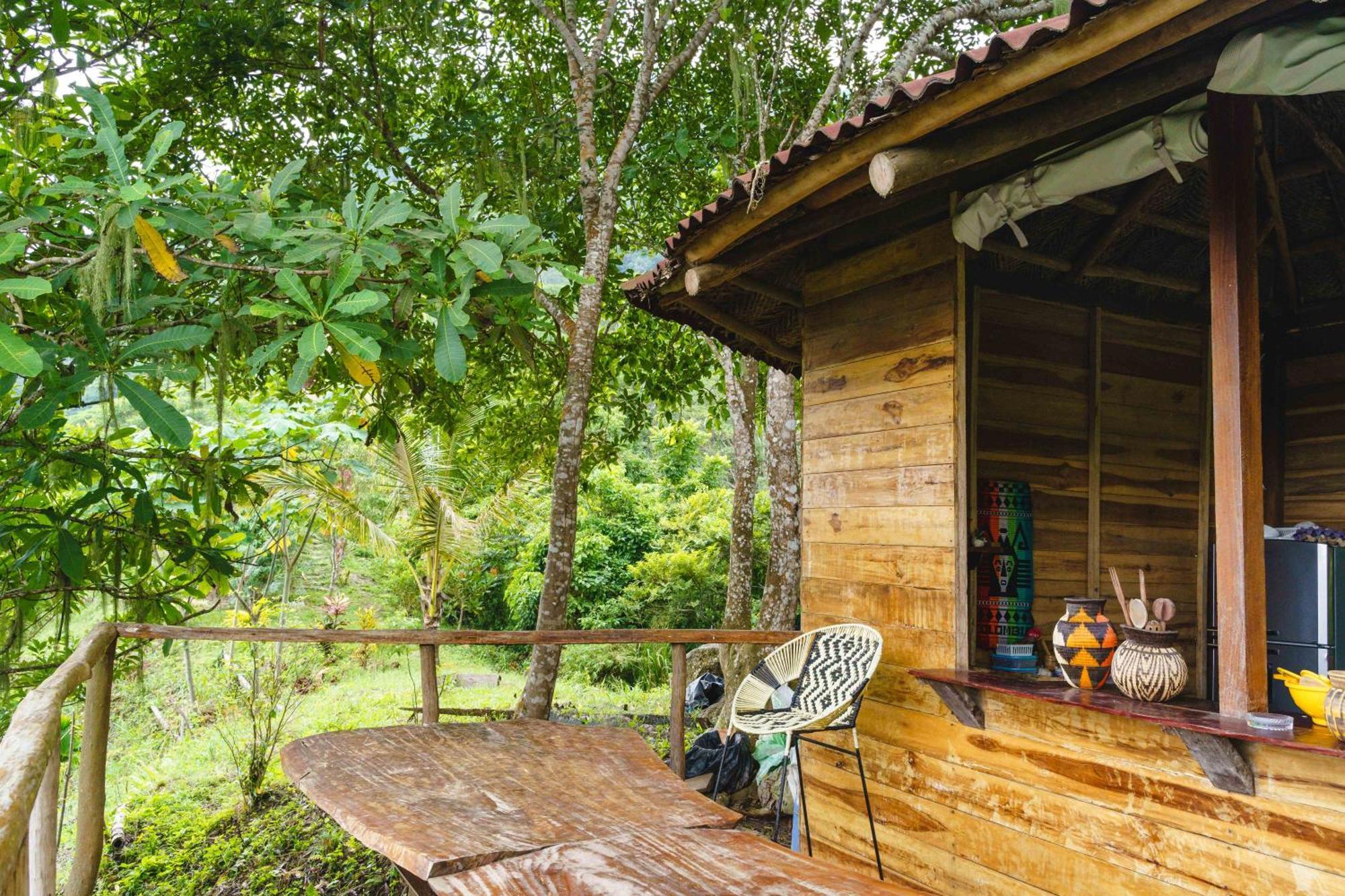 Taorayina Nature Lodge- Immersed In The Forest Эль-Саино Экстерьер фото